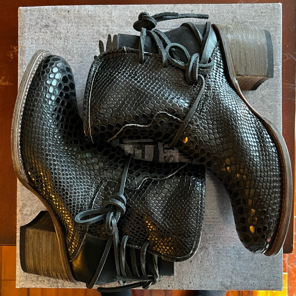 Black Retired Casey style Freebird Booties, size 8